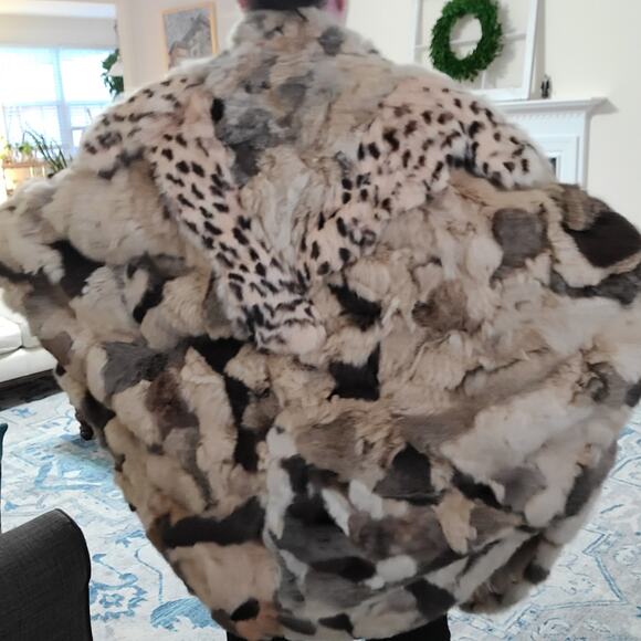 Vintage Rabbit Fur Cape One Size Winners Circle Brown Tan Patchwork Shawl Coat - Picture 6 of 15